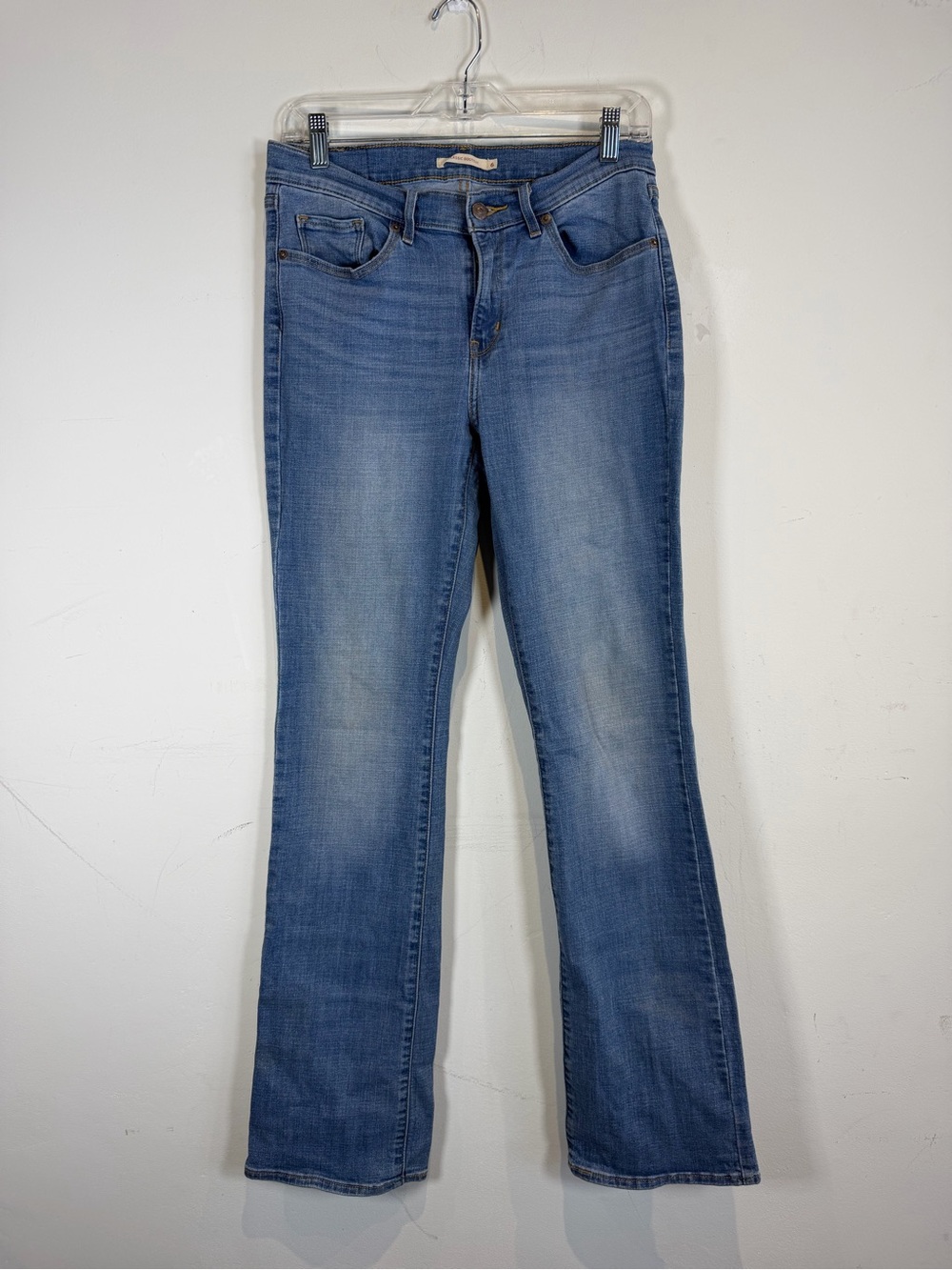 Levi’s Denim Classic Bootcut Jeans, Size 6